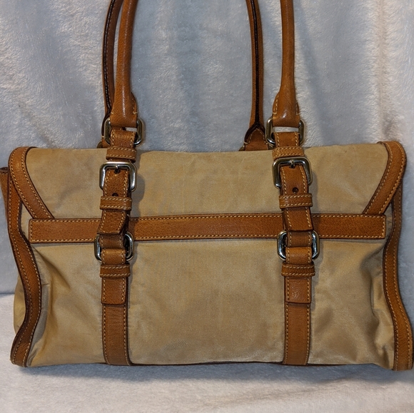 ❇️Prada❇️. 🛑 SOLD 🛑 - Picture 4 of 12